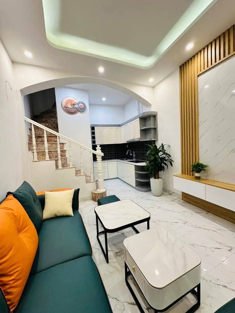 Chủ cần bán gấp nhà Mỹ Đình, Nam Từ Liêm, oto đỗ cổng, 26m2, chỉ 7,8 tỷ