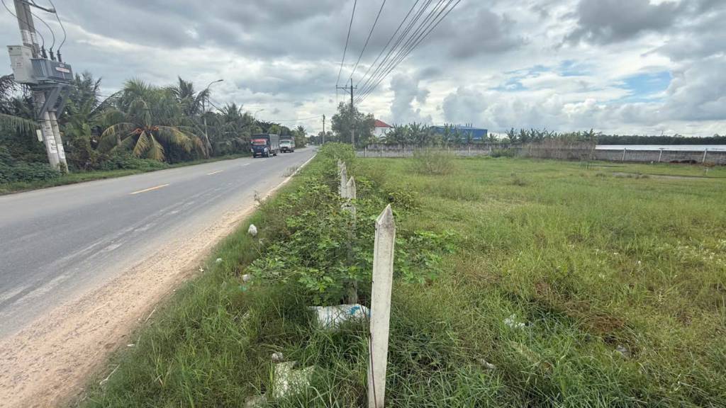 Bán đất Thái Mỹ, Củ Chi, 180m2, mặt tiền đường nhựa, sổ đỏ chính chủ