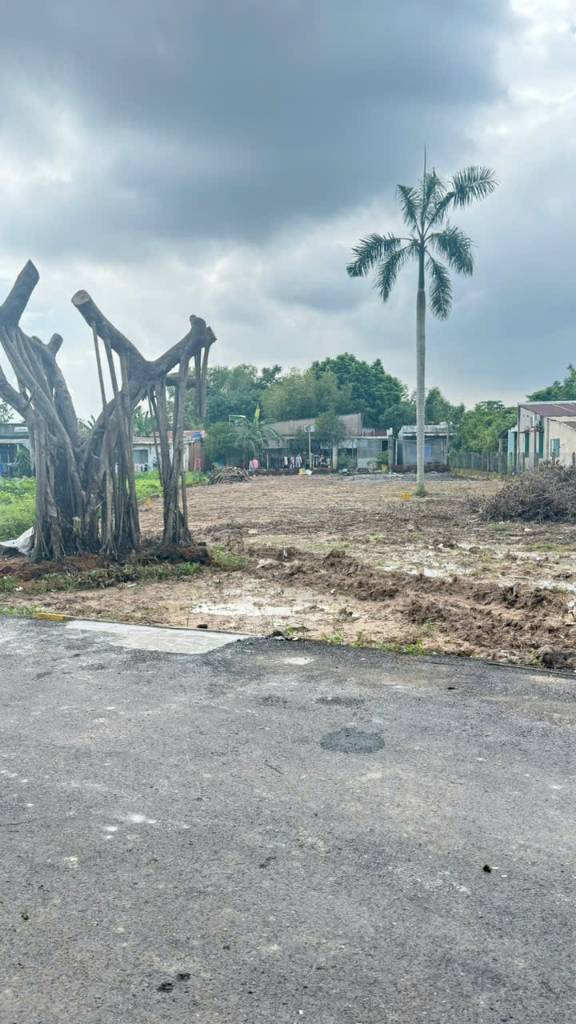 Bán đất xã Tân Phú Trung, Củ Chi, 164m², giá 16 triệu/m², với sổ hồng pháp lý