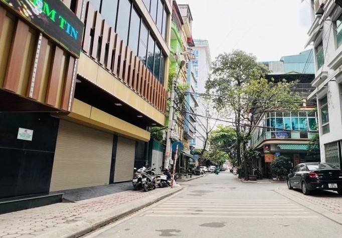 Bán nhà phố Kim Đồng, Giáp Bát, 48m2, 4 tầng, ô tô, nội thất nhập khẩu, chỉ 8,8 tỷ