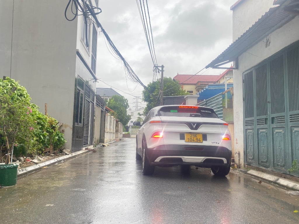 BÁN ĐẤT ĐÔNG ANH, SÁT THÀNH PHỐ THÔNG MINH, OTO ĐỖ CỬA, 50M RA TRỤC CHÍNH, 51M² VUÔNG VẮN