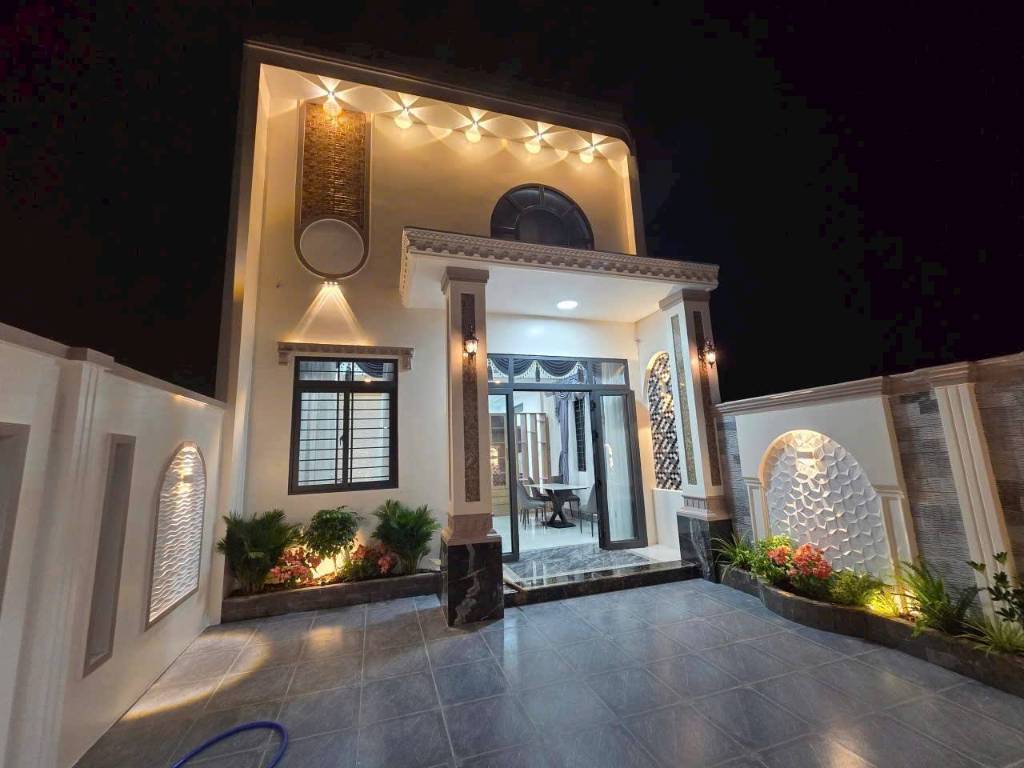 BÁN NHÀ TRẦN ĐẠI NGHĨA, 80M², TIỆN DI CHUYỂN, CHỈ 1 TỶ 050 TRIỆU BÁN NHANH TRONG TUẦN