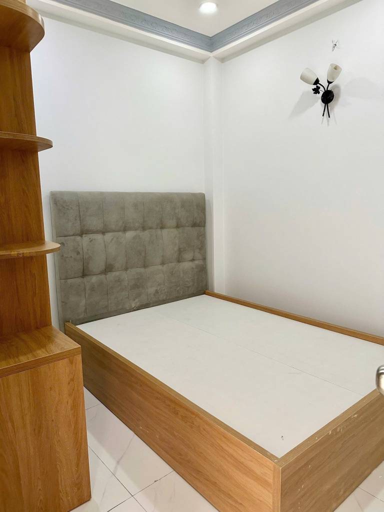 BÁN NHÀ MẶT TIỀN D2 NGUYỄN GIA TRÍ, Bt - 80M2 – Đang có HĐ thuê cao - GIÁ 19.9TỶ