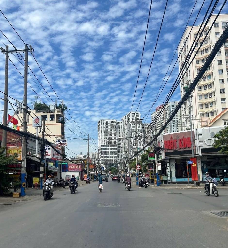 BÁN NHÀ MẶT TIỀN ĐƯỜNG BÌNH TRƯNG TÂY, 2 TẦNG, 68M² CHỈ 7,5 TỶ