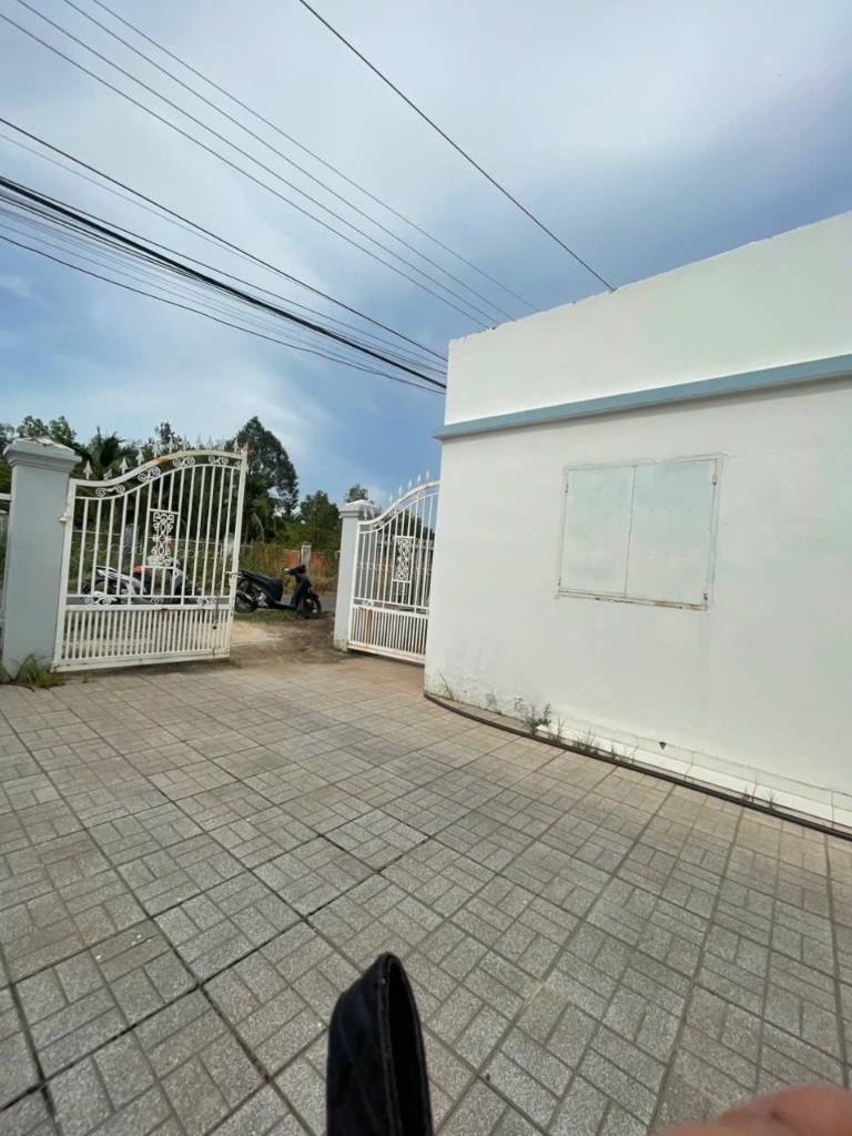 CHÍNH CHỦ BÁN NHÀ DƯƠNG MINH CHÂU, TÂY NINH, CẤP 4, 8.7x34M, CN 289M², KHE DOL, SUỐI ĐÁ