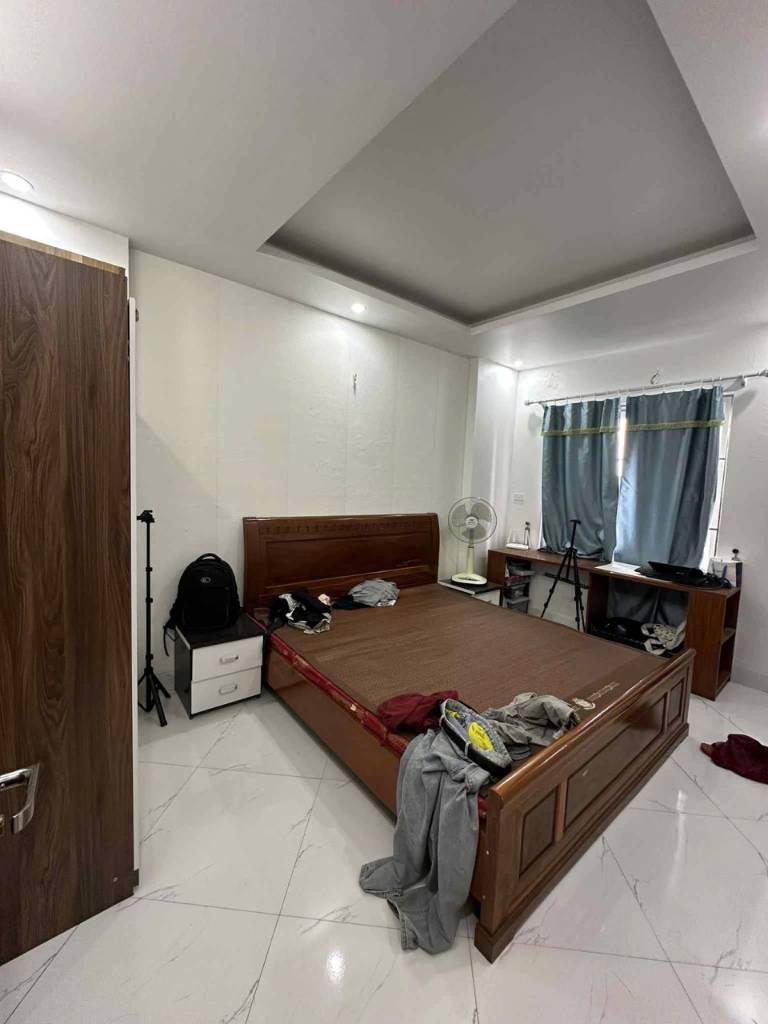 Bán nhà Phố Kim Giang, Thanh Xuân, lô góc, 36m2, 5 tầng, MT 5m, 9.5 tỷ, sổ vuông a4