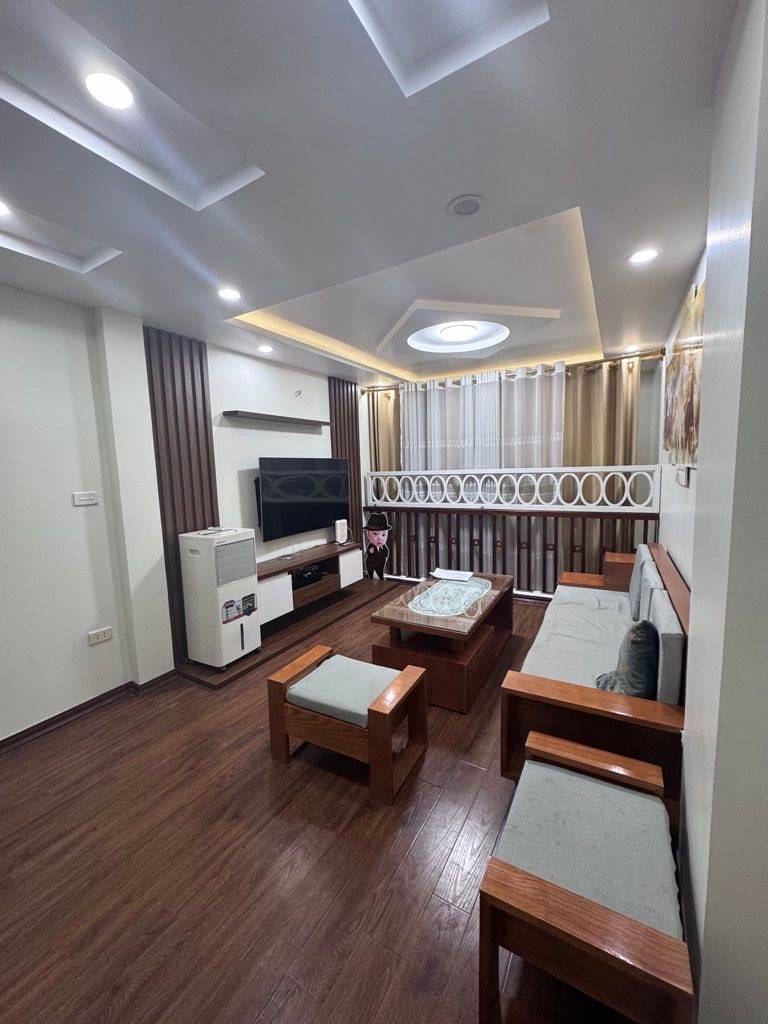 Bán nhà Mỹ Đình, Nam Từ Liêm, 38m x 5t, ngõ thông, ô tô gần, kd, 2 thoáng, full nt, 8,8 tỷ