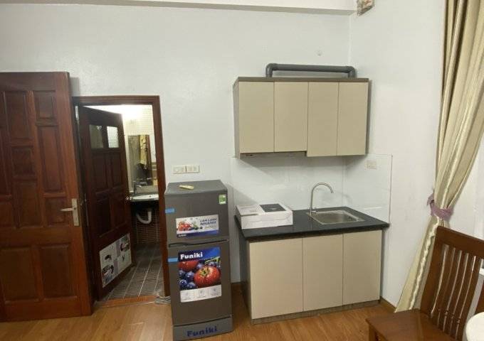 Cho thuê Căn chung cư mini tại Số 98 Ngõ 116 Phan Kế Bính, Cống Vị, Ba Đình, giá rẻ chỉ 4tr