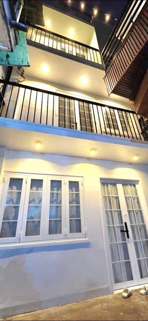 NHÀ HUỲNH TẤN PHÁT SỔ HỒNG RIÊNG, DTSD 60M2, 2.55 TỶ GIÁP QUẬN 4, TẶNG NỘI THẤT.