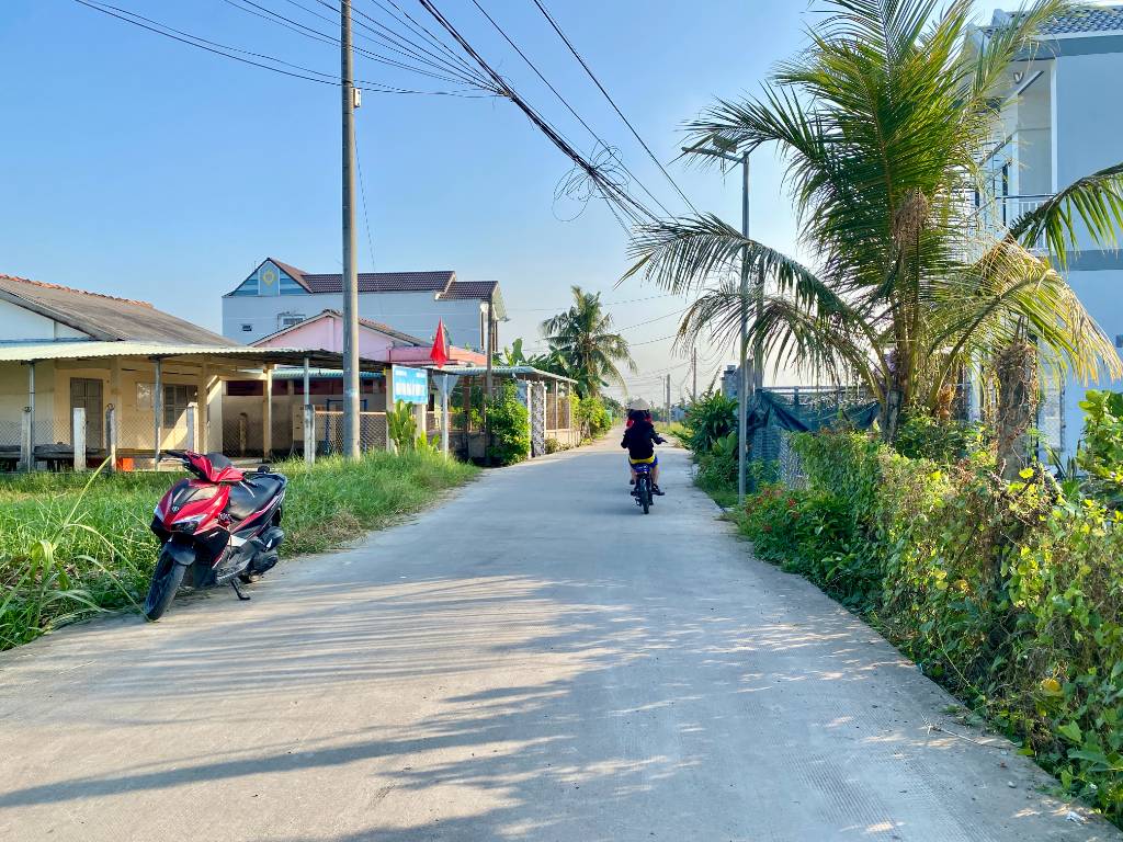 Bán đất mặt tiền đường Liên Ấp, gần đường QL1A, Mỹ Bình, Tân Trụ, 332m2 thổ cư, giá 1,45 tỷ