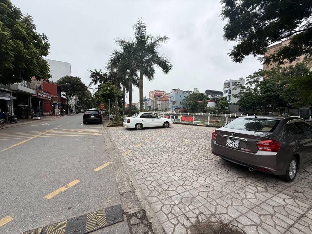 BÁN NHÀ KHU KẺ TẠNH, VIỆT HƯNG, MẶT NGÕ TO NHƯ PHỐ, Ô TÔ TRÁNH, GIÁ 13,2 TỶ