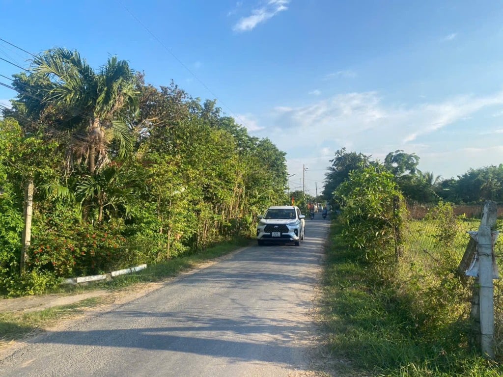 Bán đất Đức Lập Hạ, 1 sẹc Tỉnh Lộ 9 vào chỉ 150m, mt nhựa, 5x47m thổ cư, tiếp giáp Hóc Môn TPHCM