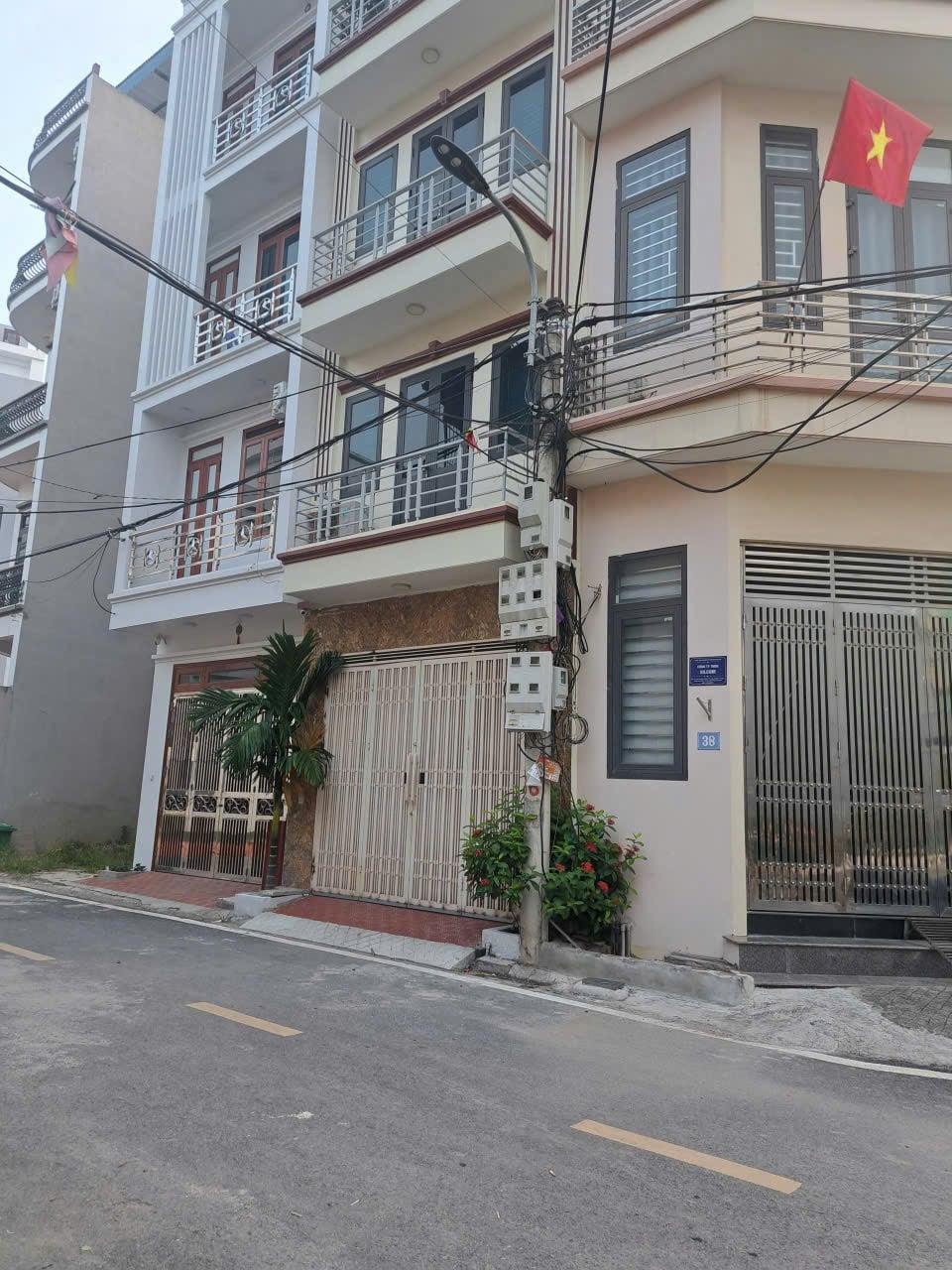 BÁN NHÀ HOÀI ĐỨC, HÀ NỘI, ĐẸP XỊN KHU PHÂN LÔ, 4,5 TẦNG, GIÁ CHỈ 9,5 TỶ