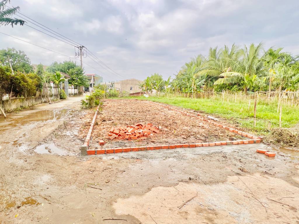 Bán đất Hòa Khương, Hòa Vang, lô góc, 97m2, full thổ cư, cách Quốc lộ 14B chỉ 300m