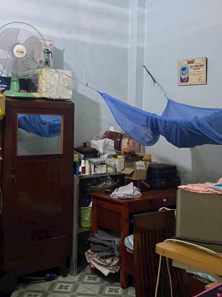 BÁN NHÀ HUỲNH TẤN PHÁT, NHÀ BÈ, CẤP 4, SỔ HỒNG RIÊNG, DT 60M2, HXH 4M, GIÁ 3 TỶ