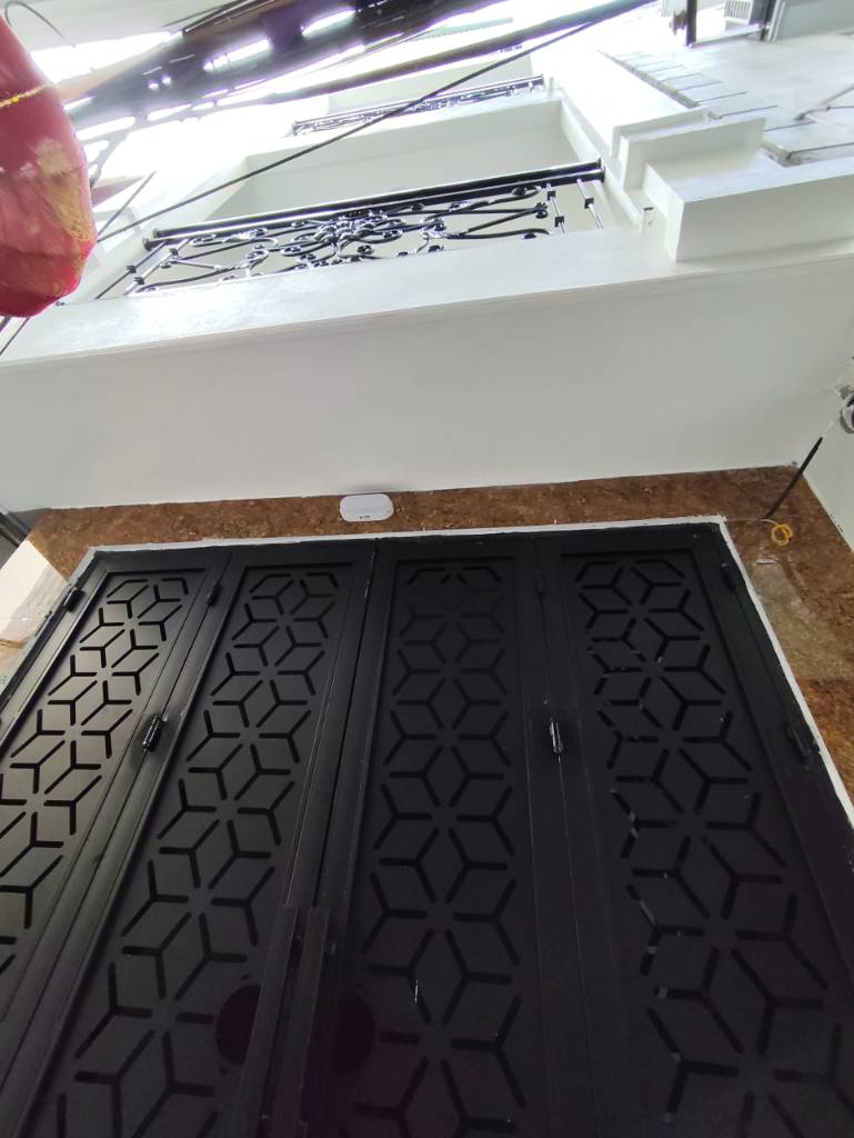 BÁN NHÀ HÀ TRÌ, HÀ CẦU, LÔ GÓC, 2 MẶT NGÕ THÔNG, SÁT TRƯỜNG MARIE CURIE, NHÀ MỚI ĐÓN TẾT