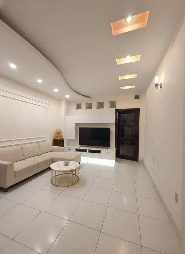 Bán nhà Quận 12, khu đồng bộ gần Cầu Tham Lương Trường Chinh, 4 tầng 86m2, giá 10 tỷ nhỉnh