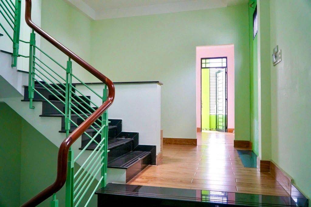 BÁN NHÀ BÌNH TÂN, SÁT VÕ VĂN KIỆT, 5 TẦNG, MẶT TIỀN KINH DOANH, DÒNG TIỀN 20 TRIỆU/THÁNG