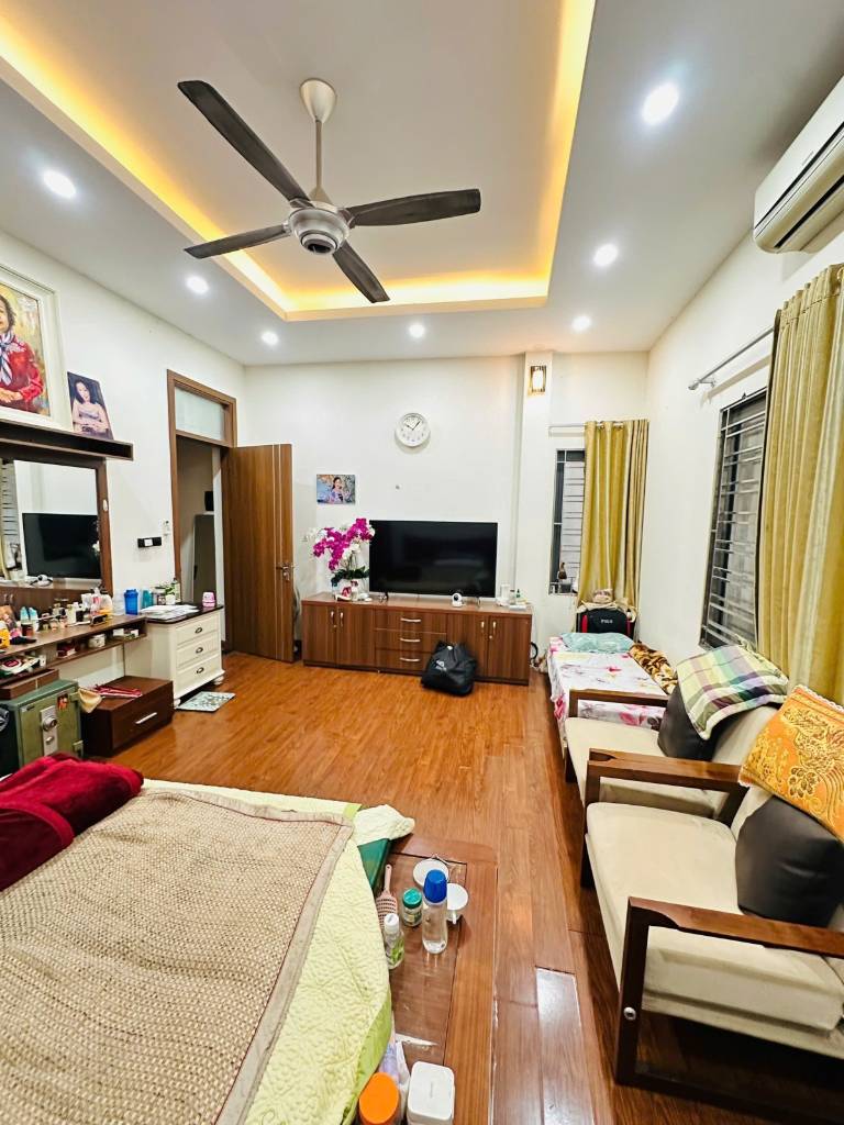 BÁN NHÀ NGỌC KHÁNH, BA ĐÌNH, 50M², SÁT PHỐ, 4 TẦNG, 5 NGỦ, FULL NT