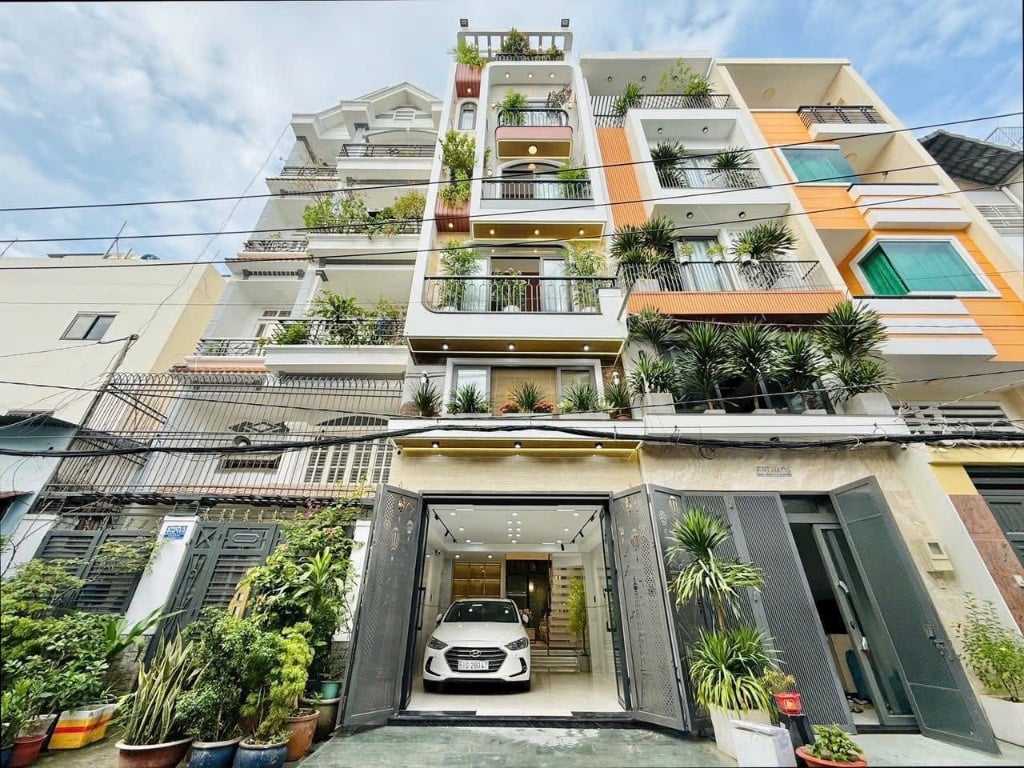 BÁN NHÀ QUANG TRUNG, GÒ VẤP, NHÀ XÂY MỚI, 2 MẶT TIỀN TRƯỚC SAU