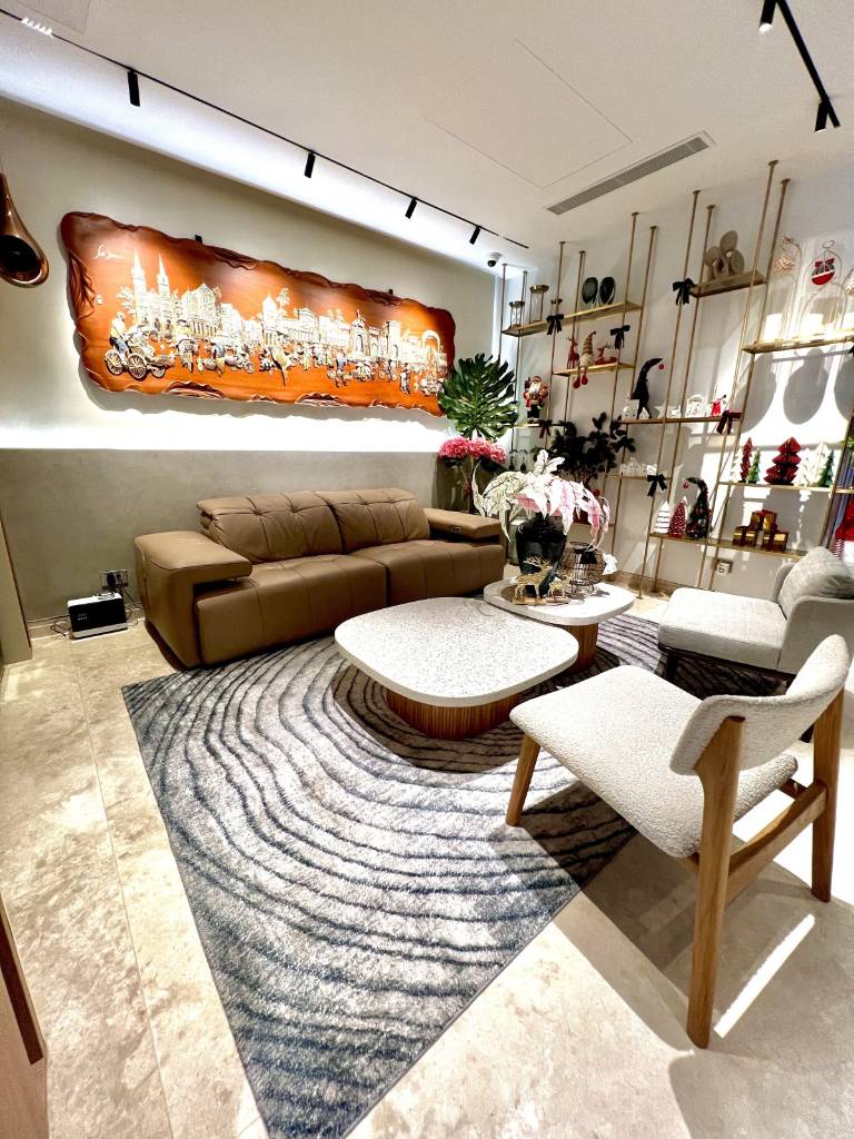 BIỆT THỰ 4 TẦNG ĐẲNG CẤP - LAM SƠN BÌNH THẠNH 350m² - NGANG KHỦNG 12.9m - 110 TỶ