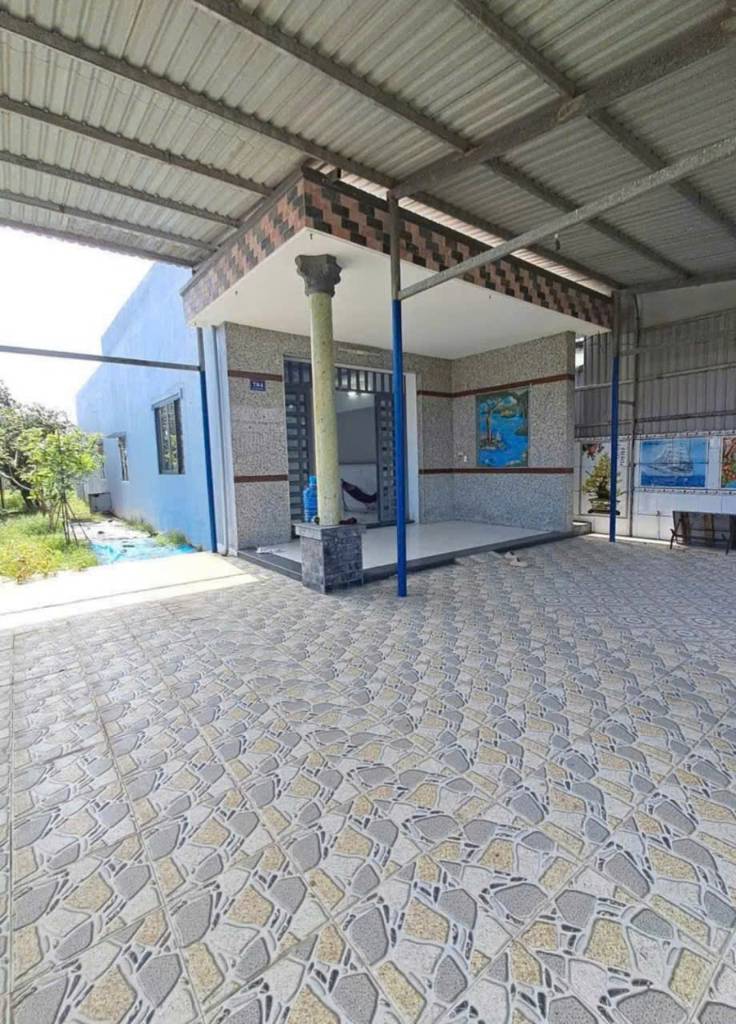 Bán nhà vườn xã Đức Hòa Thượng, tdt 380m2, dtxd nhà 100m2, 2pn 1wc, giá 2,6 tỷ