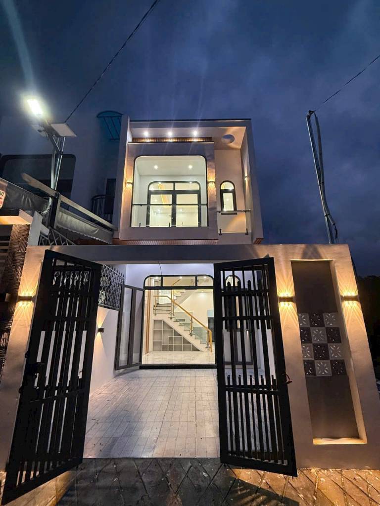 BÁN NHÀ HUỲNH VĂN NGHỆ, BIÊN HÒA, Ở ĐÂY SÁNG NÀO CŨNG CÓ NẮNG, TỐI NÀO CŨNG CÓ BÌNH YÊN