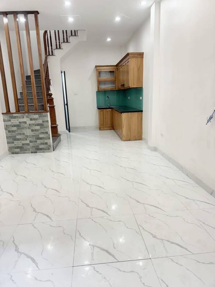 Siêu hiếm, bán nhà Nhân Mỹ, nhà lô góc sáng rực rỡ, 32m2, giá chỉ 7,9 tỷ