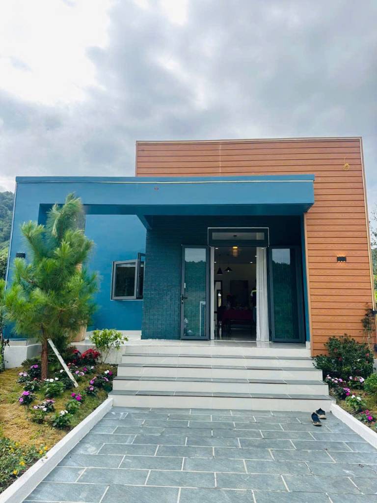 Bán nhà Nam Ban, Lâm Hà, nhà nghỉ dưỡng, có sân vườn, giá dưới 3 tỷ