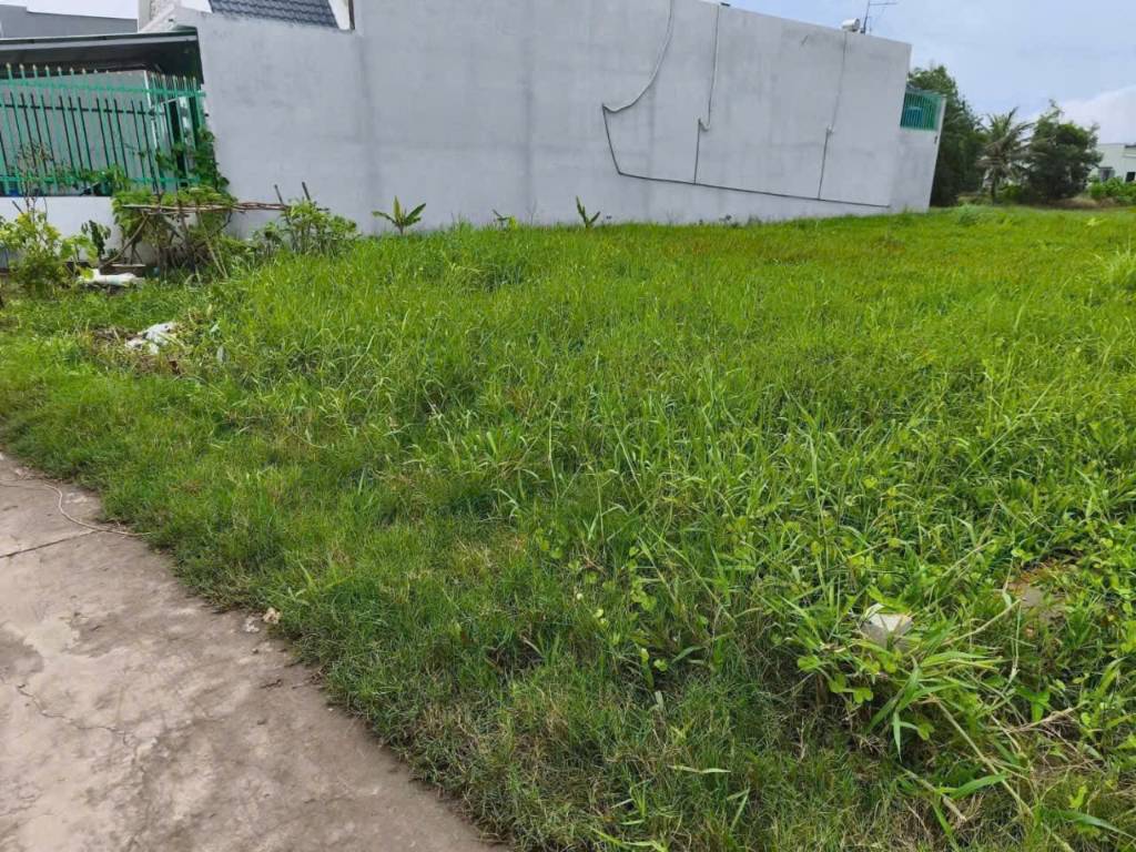 Bán 2 lô đất thổ cư Xóm Hốc Nghệ , xã Long Cang dt 150m2 giá 920 triệu/ lô