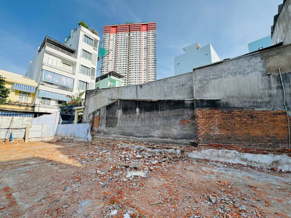 Bán đất hẻm Đoàn Trần Nghiệp, Vĩnh Phước, 200m2, hẻm ô tô quay đầu