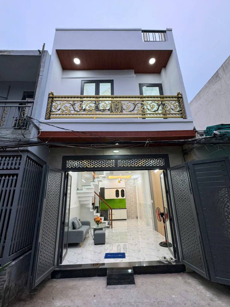 Bán căn 1 trệt 1 lầu đường An Phú Tây - Hưng Long 40m2 đang cho thuê 10tr/1thang shr giá 720tr