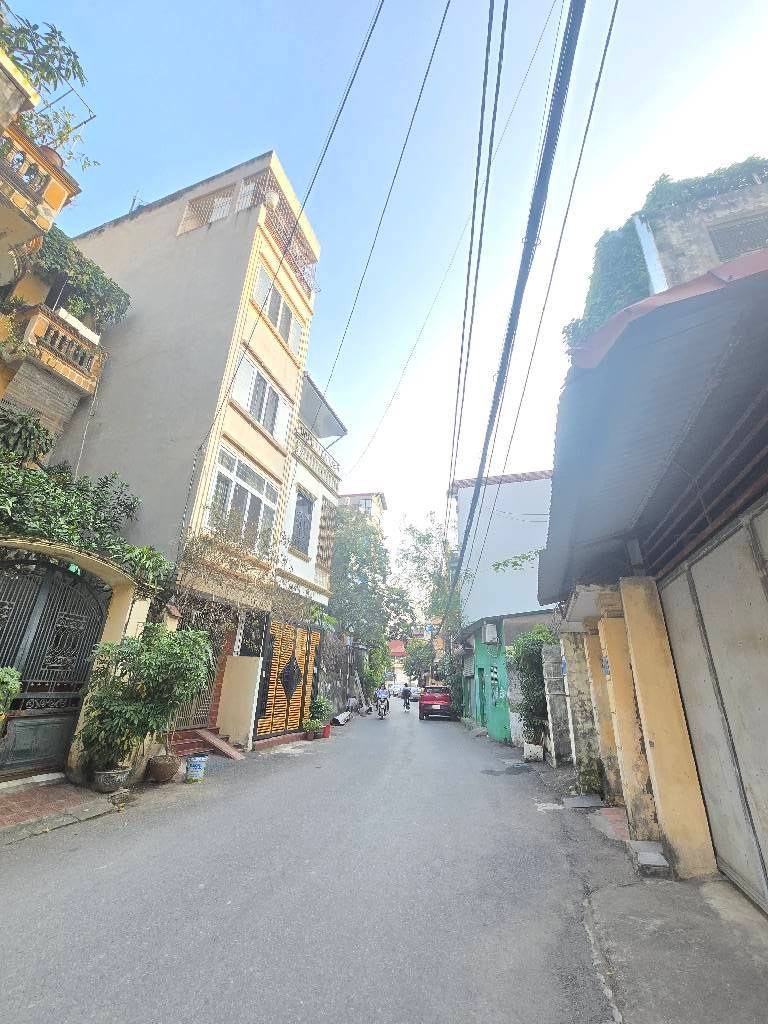 Bán nhà riêng Ngô Đình Mẫn, dòng tiền 400tr/1năm, 65m2, nở hậu, nhỉnh 11tỷ