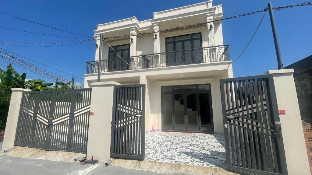 Bán nhà 1 Trệt 1 Lầu 100m2 đất gần cty Changshin Thạnh Phú, Vĩnh cửu, Đồng Nai 1,98 tỷ