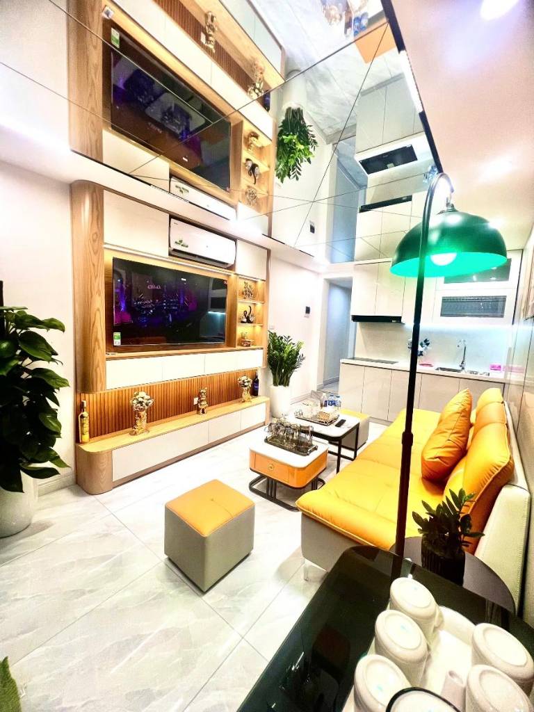 36M² – THANG MÁY – 30M RA PHỐ HOÀNG HOA THÁM – 5 TẦNG – 4 NGỦ – NHỈNH 9 TỶ – HIẾM VÔ ĐỊCH