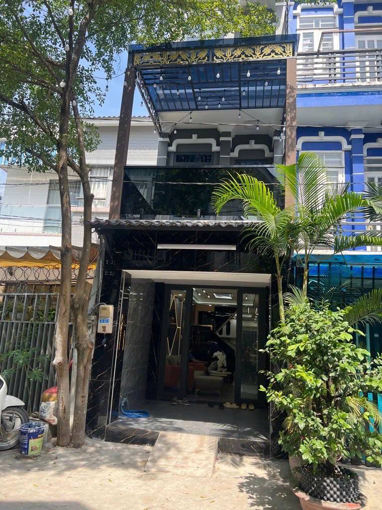 BÁN NHÀ NHÀ BÈ, CÁCH LÊ VĂN LƯƠNG 60M, ĐƯỜNG 6M, GIÁ TỐT NHỈNH 3 TỶ, KHU DÂN CƯ HIỆN HỮU