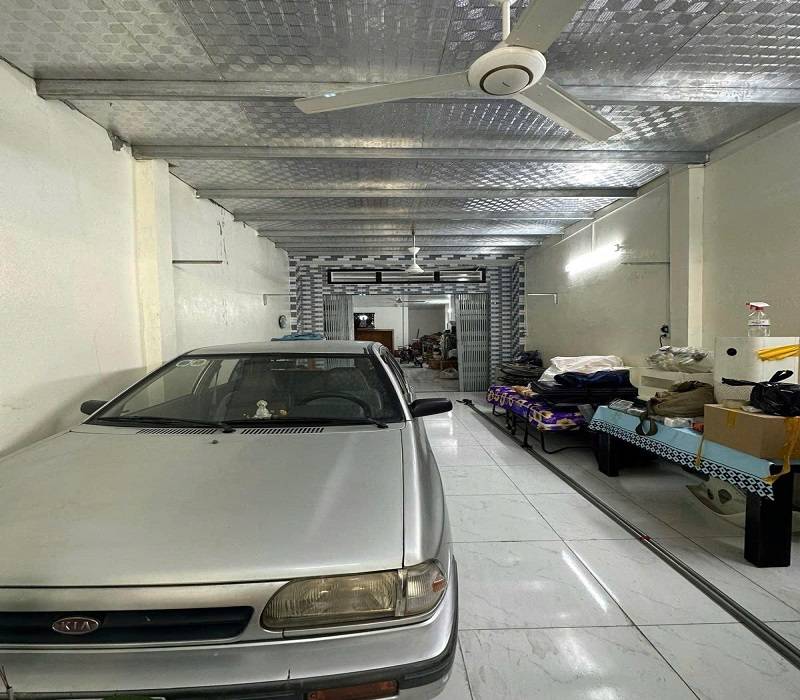 Bán nhà Hoàng Bật Đạt, P15, Tân Bình, hxh, 110m2, cấp 4, chỉ nhỉnh 6 tỷ