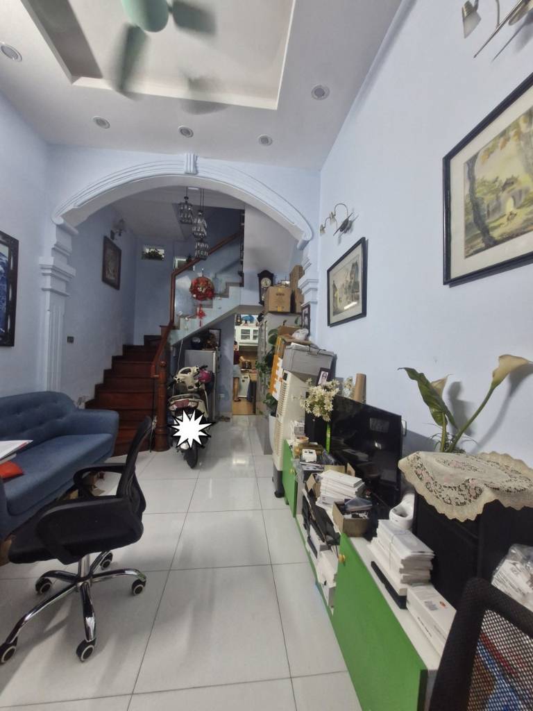 Bán nhà mặt phố Cù Chính Lan, Thanh Xuân, 3 ôtô tránh vỉa hè, kinh doanh, 37m2, 4T, 14 tỷ