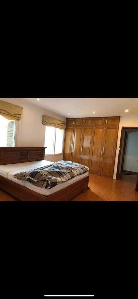 Bán nhà mặt phố Từ Hoa, Tây Hồ, 2 mặt tiền, 70m², đang khai thác homestay dòng tiền