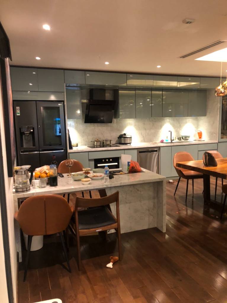 Bán căn hộ 3PN BRG 25 Lê Văn Lương, Quận Cầu Giấy, 106m2, giá 15 tỷ