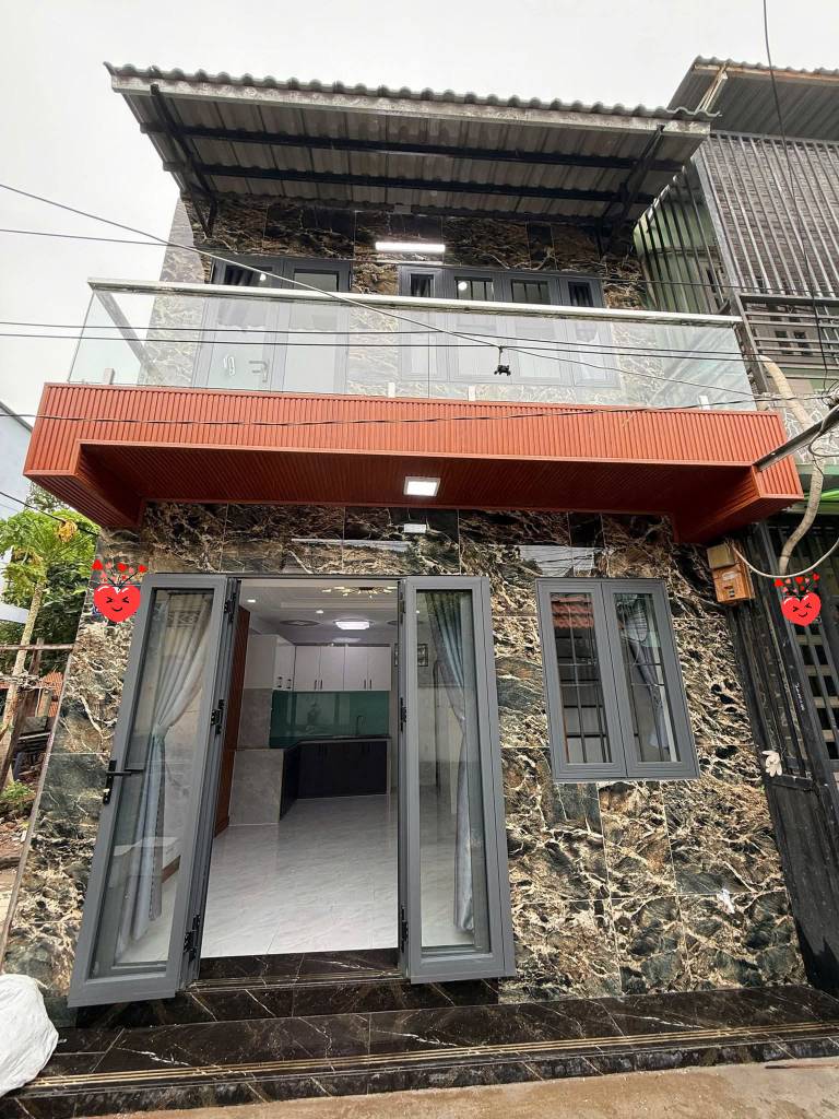 Nhà quận 8 đ. Phạm thế hiển giá full 755tr có 2pn 2toilet