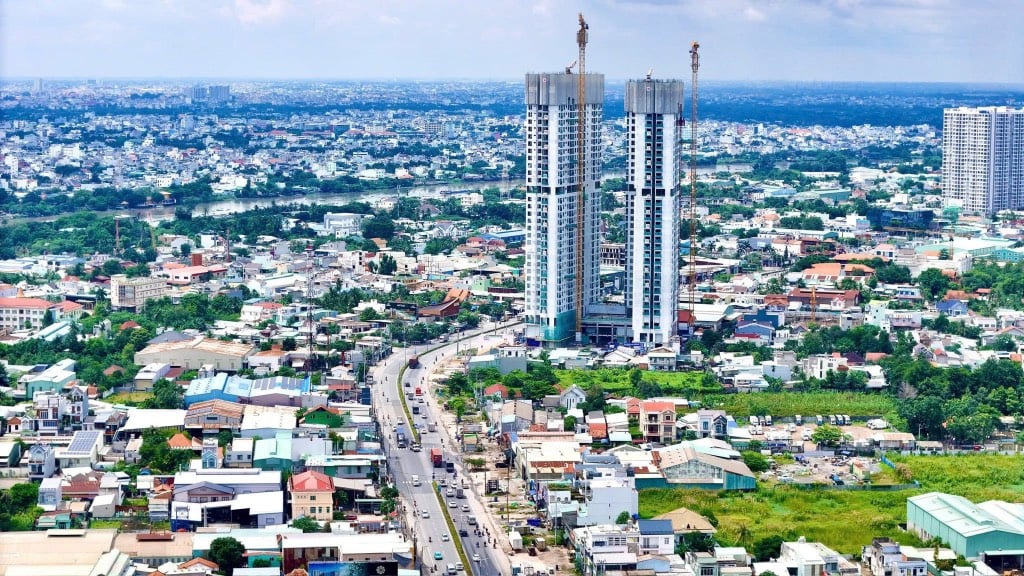 Bán căn hộ The Emerald 68, trả chỉ 10tr/tháng, căn hộ hạng sang view sông SG, Landmark, CK