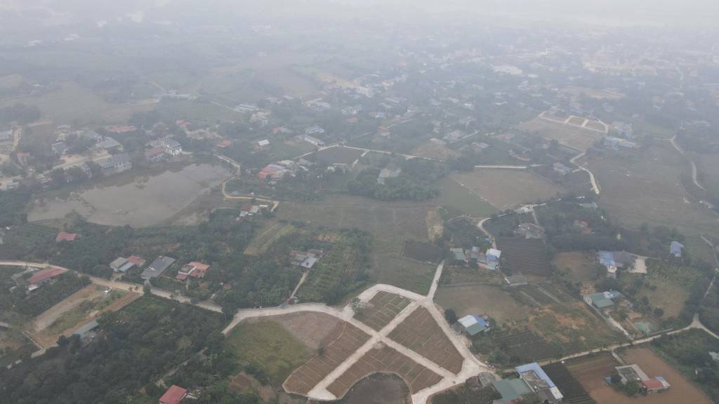 SIÊU HOT, BÁN  ĐẤT NỀN CHI NÊ, LẠC THỦY, LÕI KCN, NGHỈ DƯỠNG, LÔ GÓC HAI MẶT ĐƯỜNG, GIÁ CHỈ 3XX TRIỆU