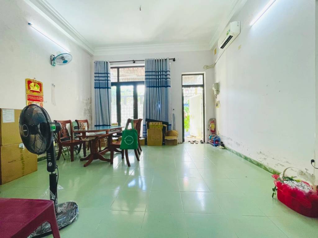 Bán nhà Phạm Văn Bạch, Hoà Cường Nam, Hải Châu, 2.5 tầng, 100m²