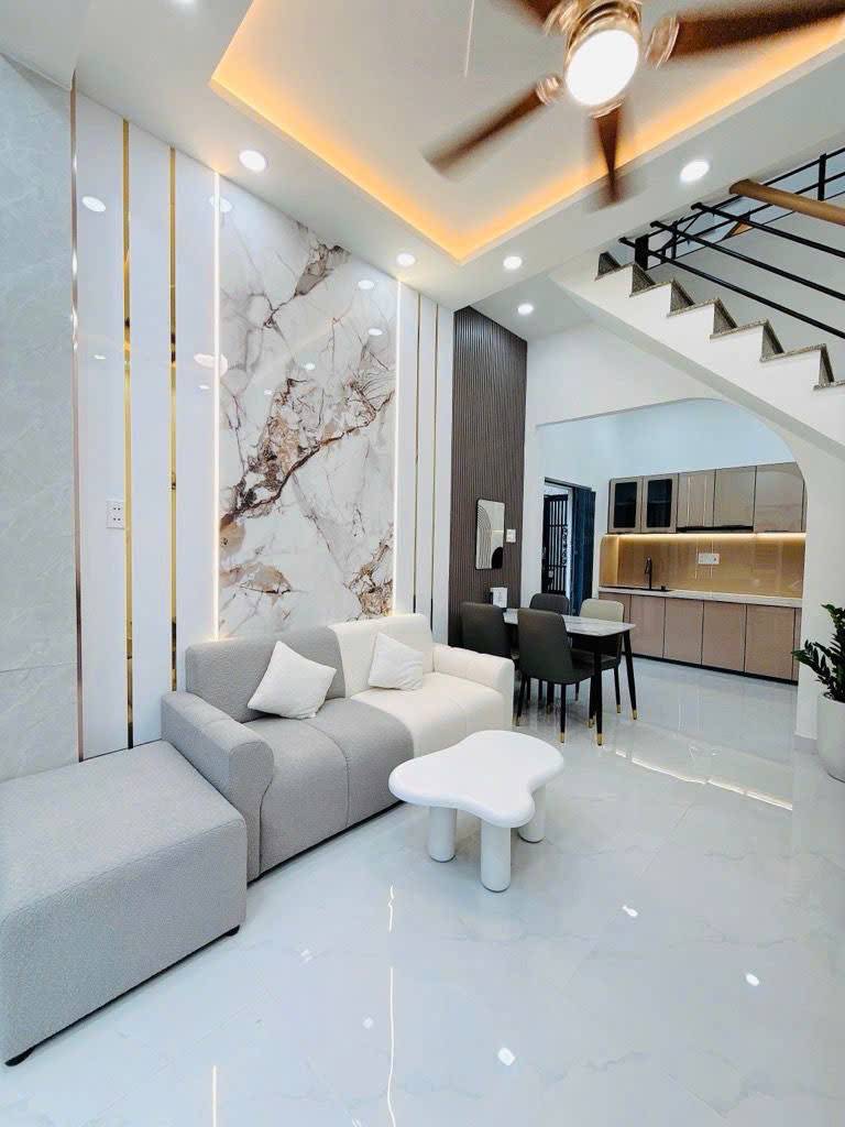 BÁN NHÀ NGUYỄN THƯỢNG HIỀN, BÌNH THẠNH, 3 TẦNG, 2PN 2WC, FULL NỘI THẤT