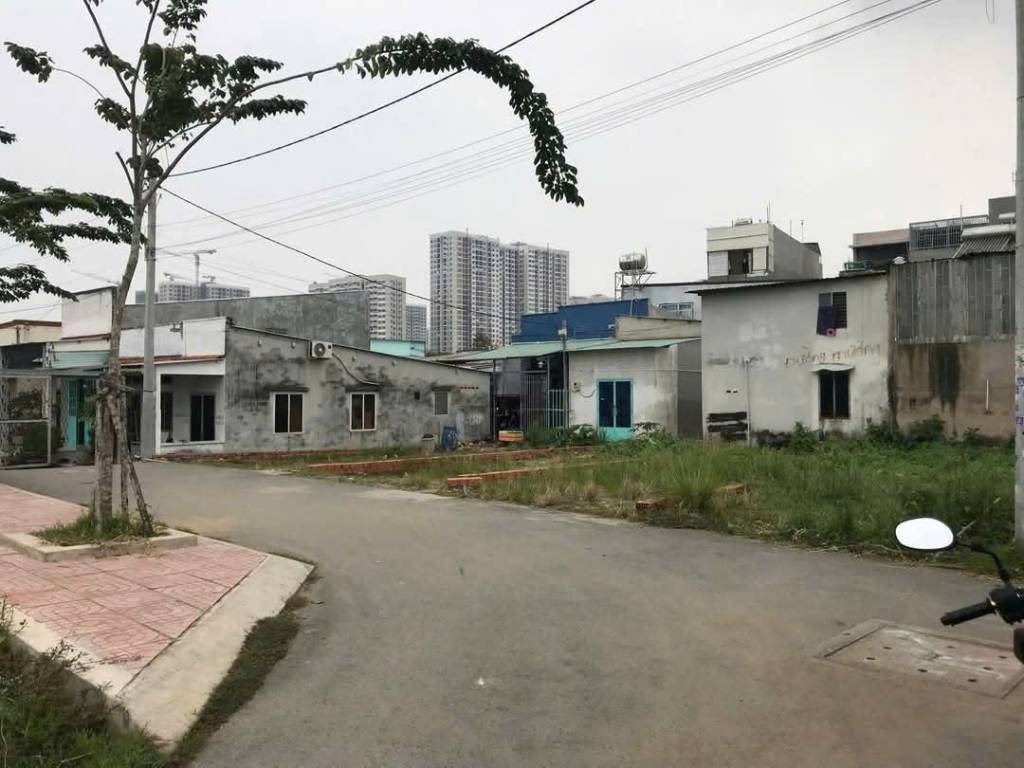 BÁN LÔ ĐẤT ĐƯỜNG 32, NGUYỄN XIỂN, GẦN VINHOMES GRAND PARK, LÔ SỐ 13 GIÁ 3,55 TỶ