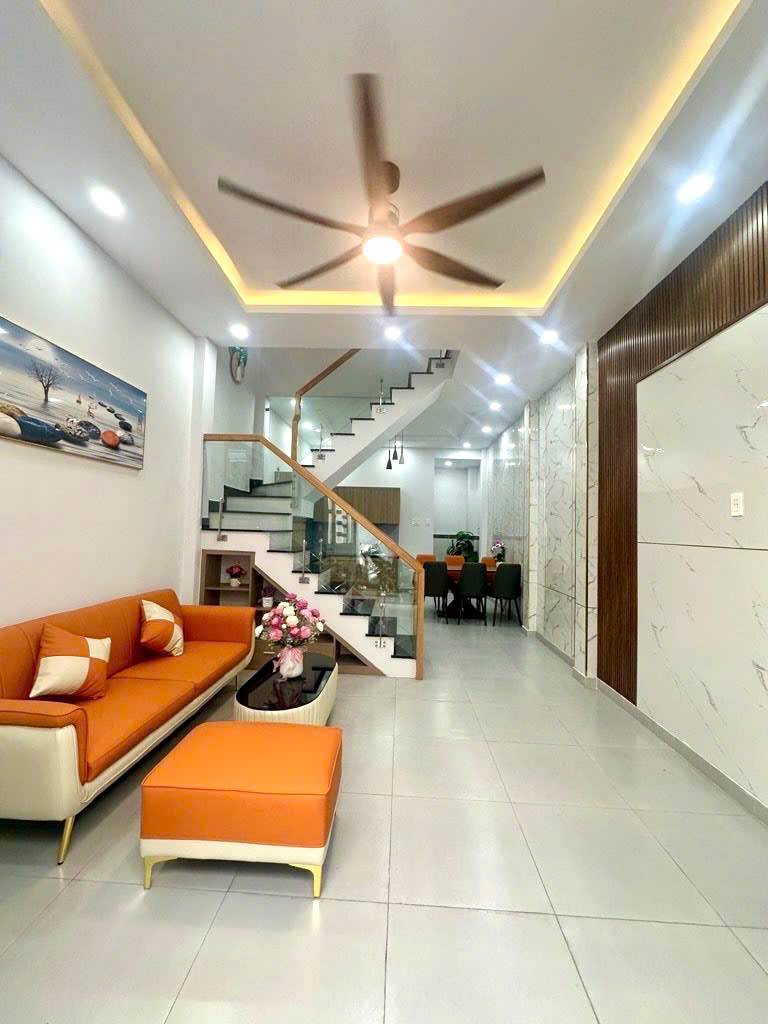 44M2, BÁN GẤP NHÀ 2 TẦNG BTCT, 2PN, 1/ PHẠM VĂN BẠCH, P15 TÂN BÌNH, 4 TỶ 6 TL