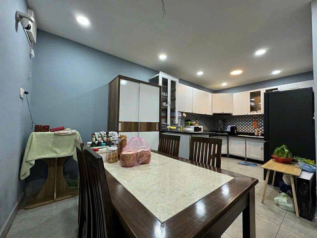 BÁN NHÀ LÊ TỰ TÀI, PHÚ NHUẬN, MẶT TIỀN ĐƯỜNG, 72M2, KHÔNG LỘ GIỚI