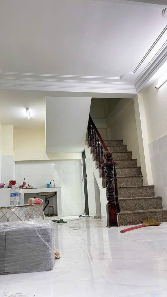 BÁN NHÀ THÍCH QUẢNG ĐỨC, PHÚ NHUẬN, HXH 4 CHỖ, 27M2, 4.85 TỶ