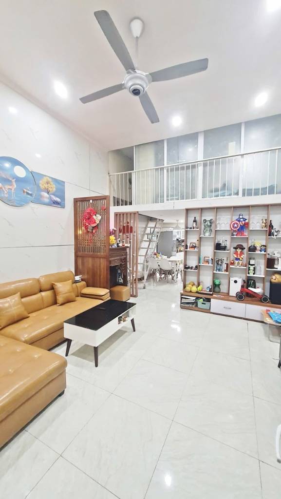 Bán nhà Bùi Xương Trạch, Thanh Xuân, gần ô tô, gần hồ, sát vành đai 2.5, 42m2, mt 3.8m, 2.6 tỷ